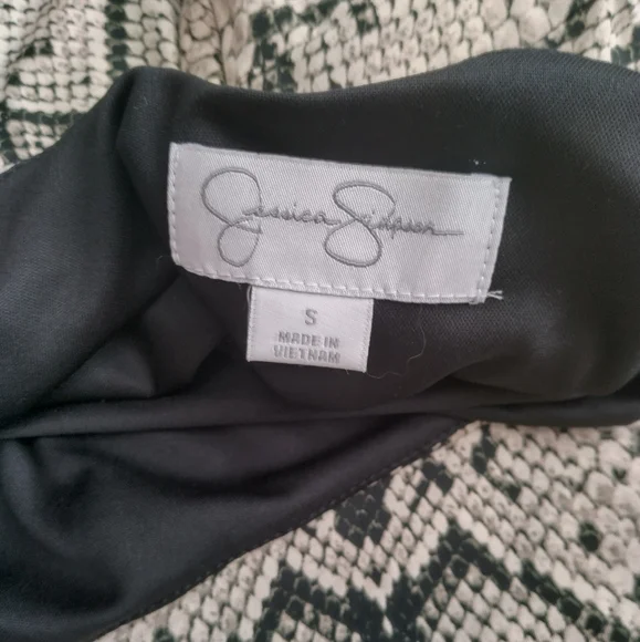 Snakeskin print Dress - Picture 6 of 7